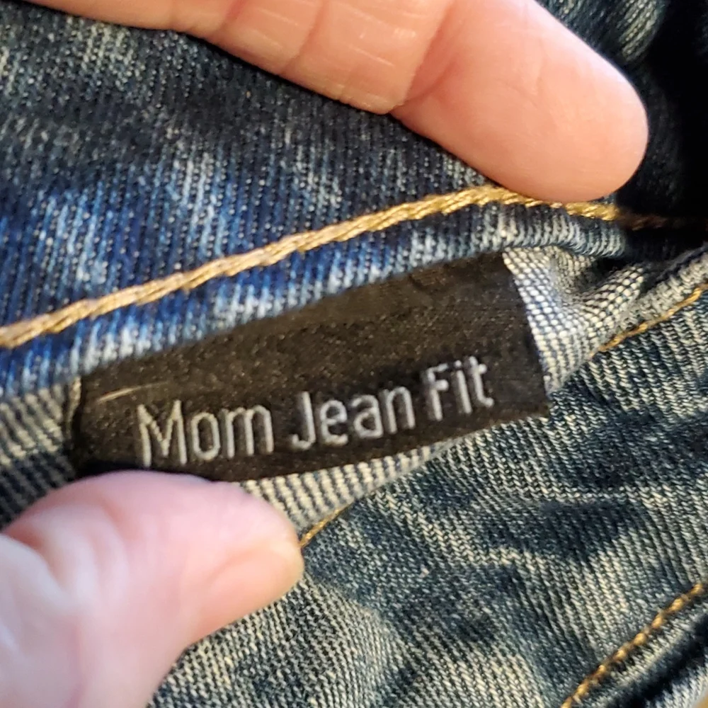 Vervet Jeans - Picture 12 of 14